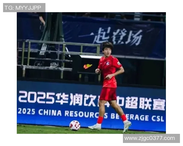 能劈叉踢球的足球天才盘点揭秘球场上最炫酷的高难度动作 能劈叉踢球的足球天才盘点揭秘球场上最炫酷的高难度动作