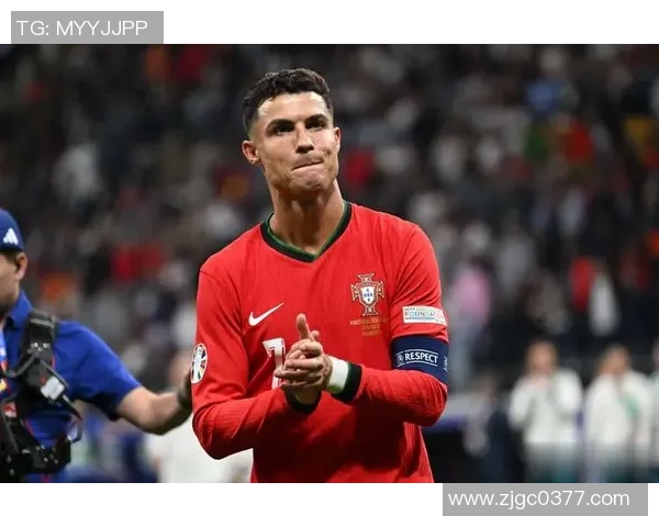 2025年全球足球球星实力排名前十:谁是足坛最强巨星 2025年全球足球球星实力排名前十:谁是足坛最强巨星